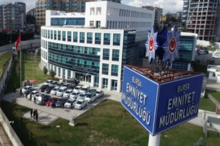 Bursa Emniyeti'nden "10 Ocak Gazeteciler G&uuml;n&uuml;" paylaşımı