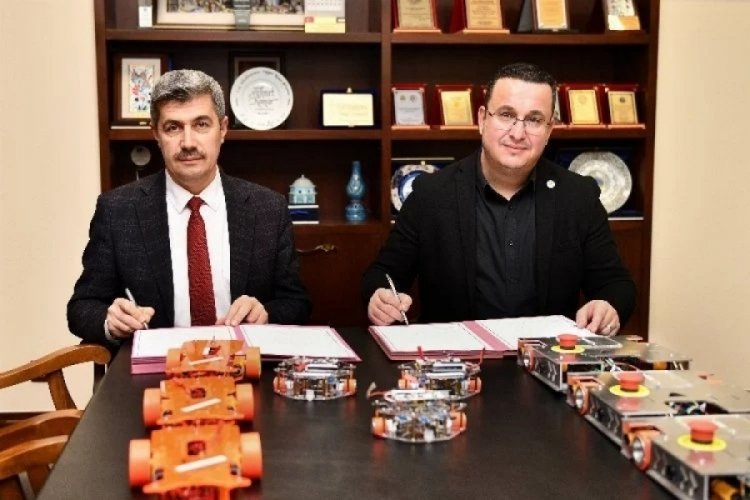 Başkan Kanar ile Mustafakemalpaşa'da teknolojik atılım!