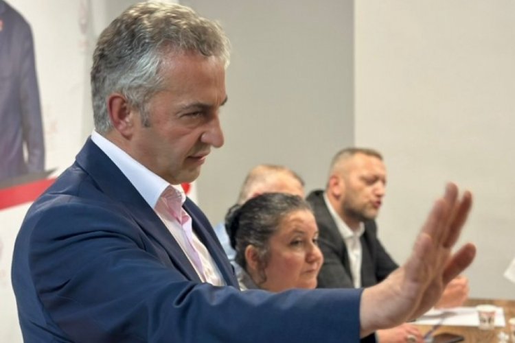 Bayram Kazancı: Basının g&ouml;revi se&ccedil;imleri maniple etmek değil, yasalara ve halkın iradesine terc&uuml;man olmaktır