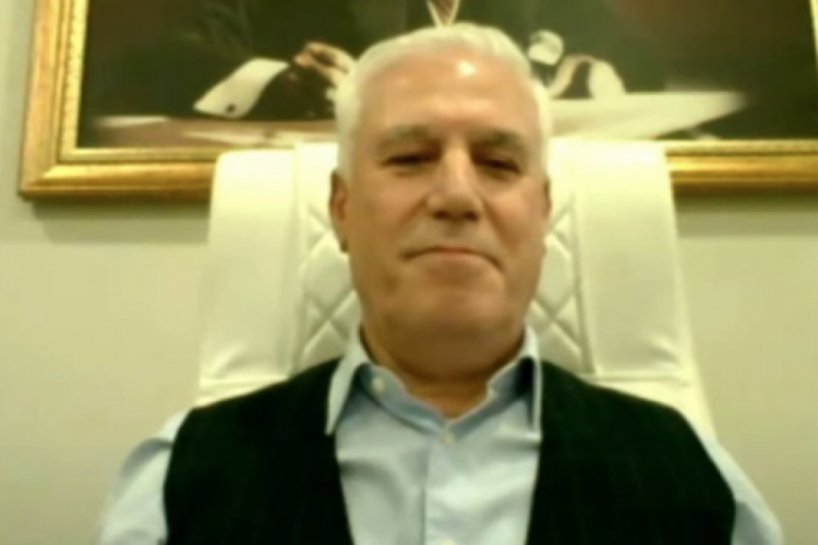 Davut G&uuml;rkan ve Refik &Ouml;zen'den Mustafa Bozbey'e tepki