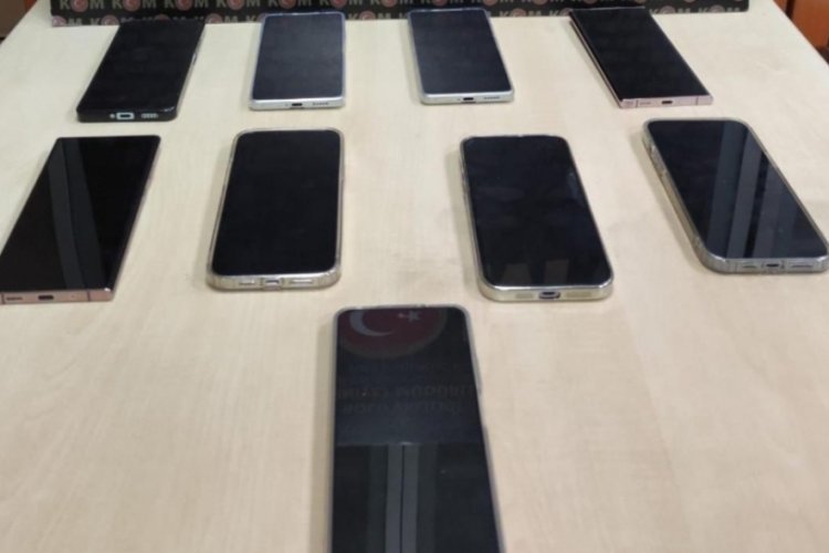 Bolu'da 360 bin lira değerinde ka&ccedil;ak telefon ele ge&ccedil;irildi