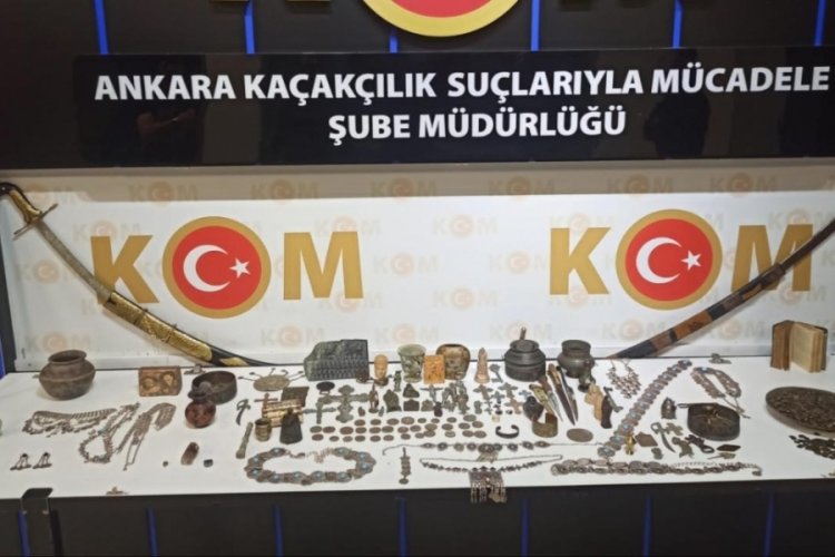 Ankara'da 3 bin 759 adet tarihi obje ve 63 sikke ele ge&ccedil;irildi