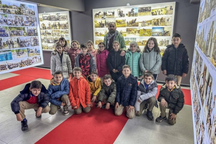Karacabey ge&ccedil;mişi bu fotoğraf galerisinde
