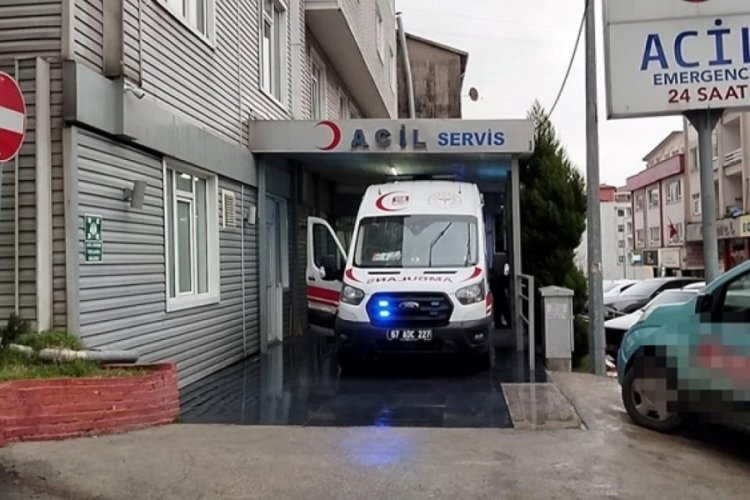 Yeğenini silahla vurup intihar etti