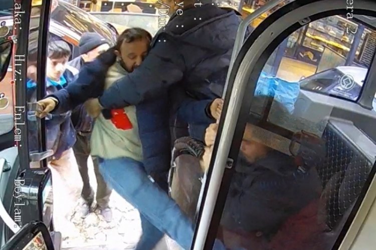 Bursa'da otob&uuml;s şof&ouml;r&uuml;ne saldıran 3 ş&uuml;pheli serbest