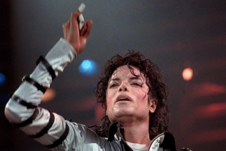 Michael Jackson'ın hayatı film oluyor