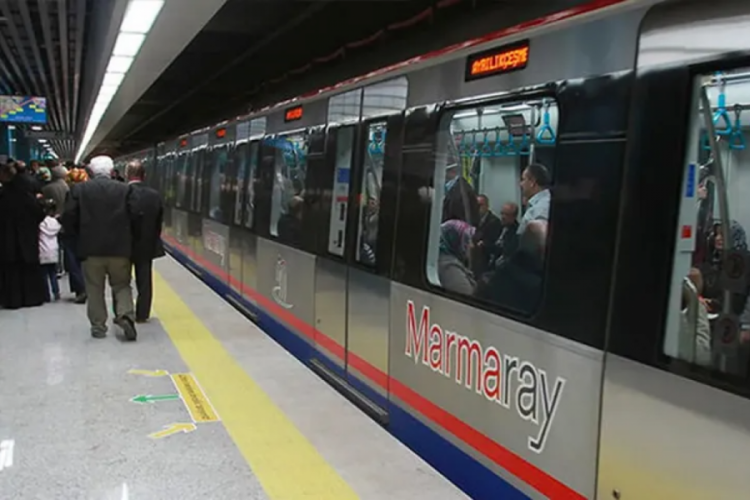 İstanbul metrosunda intihar: İspanya vatandaşı hayatını kaybetti