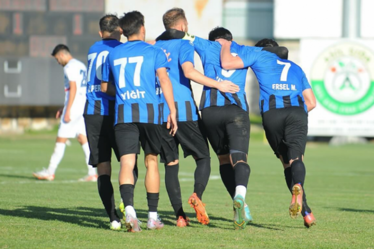 Karaca devreyi Ankara Demirspor ma&ccedil;ıyla a&ccedil;ıyor