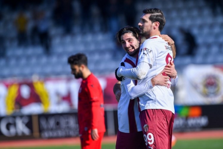 İneg&ouml;lspor galibiyetle başladı