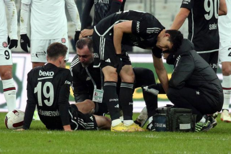 Beşiktaş'ta sakatlanan Amir Hadziahmetovic ma&ccedil;a devam edemedi