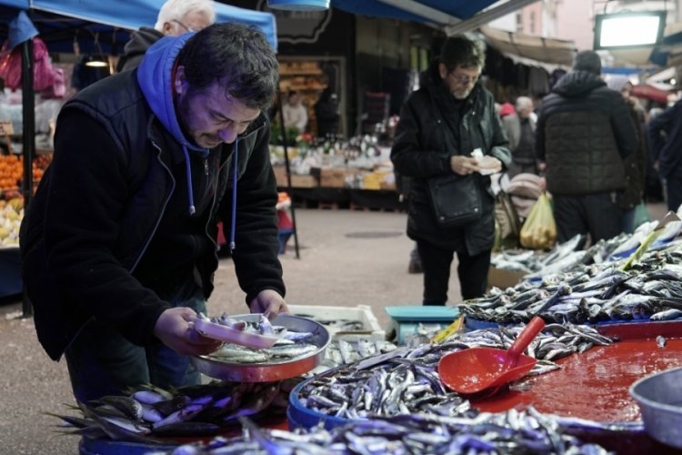 Bursa'da hava şartları balık fiyatlarını etkiledi!