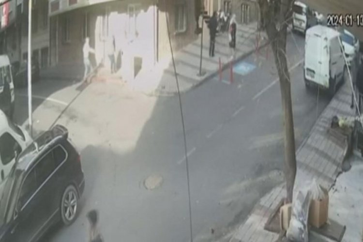 İstanbul'da sokak ortasında husumetlisini vurdu