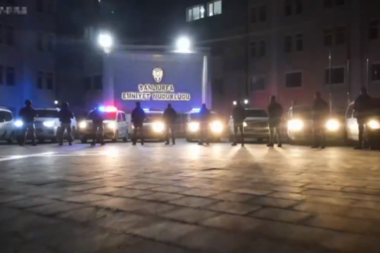 Bursa dahil 78 ilde operasyon! 2 bin 36 ş&uuml;pheli g&ouml;zaltında