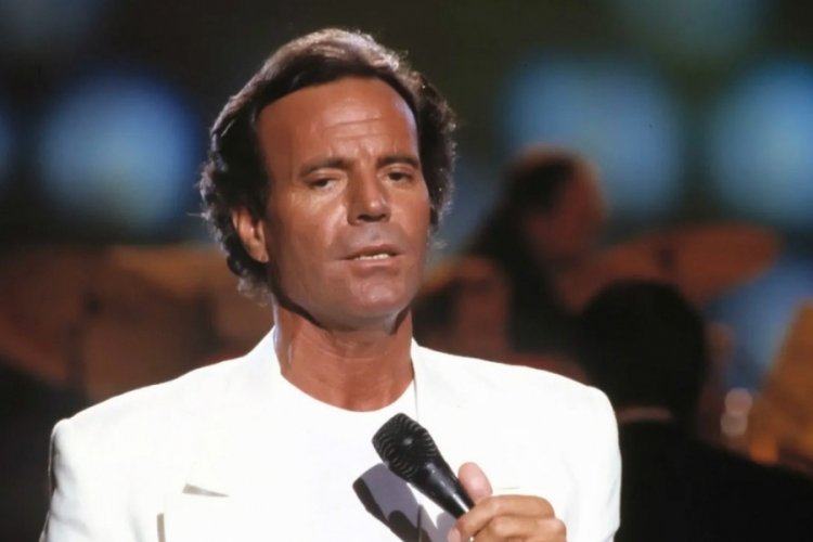 Şarkıcı Julio Iglesias g&ouml;zaltına alındı