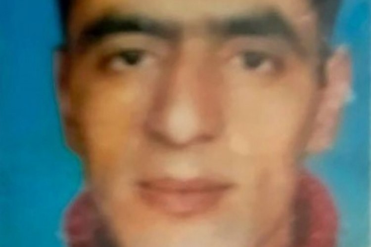 Balıkesir'de işyerinin &uuml;st katındaki izbe alanda &ouml;l&uuml; bulundu