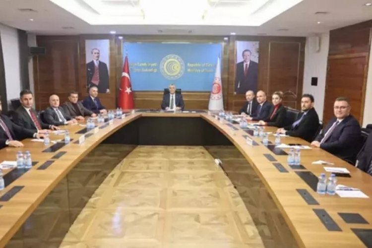 Bakan Bolat, İMKON Genel Başkanı Tellioğlu ile bir araya geldi