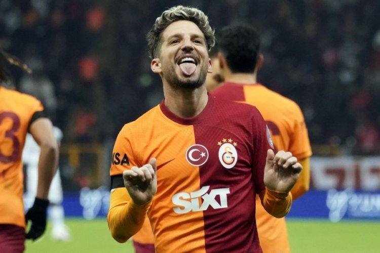 Dries Mertens 5. gol&uuml;n&uuml; attı