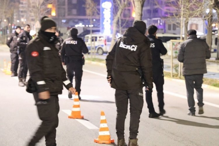 Aksaray'da yakalanan 35 aranan şahıstan 10'u tutuklandı