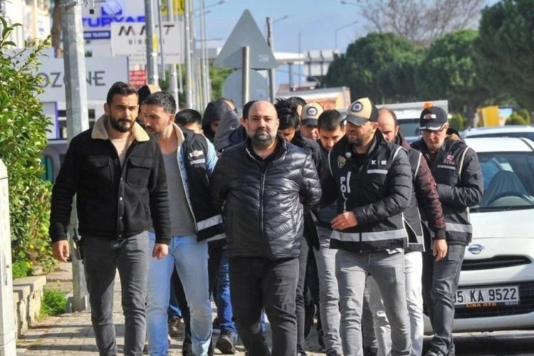 İzmir'de milyar dolarlık sahtecilik