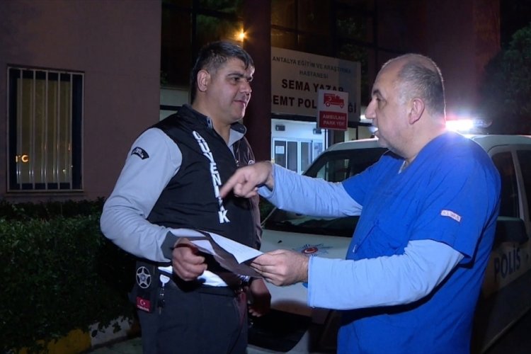 Antalya'da 2 sağlık &ccedil;alışanına darp!