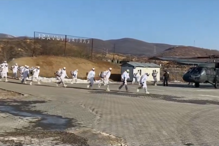 72 tim ve 981 jandarma personelinin katılımıyla "Kahramanlar-44" operasyonu!