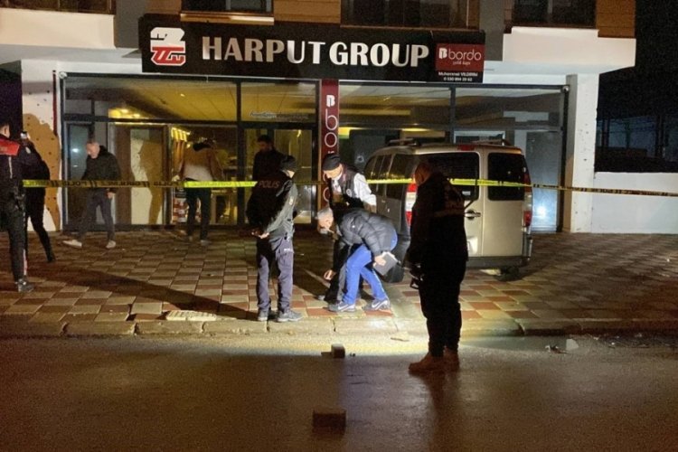 Aydın'da bir işyerine pompalı t&uuml;fekle saldırıp kayıplara karıştılar