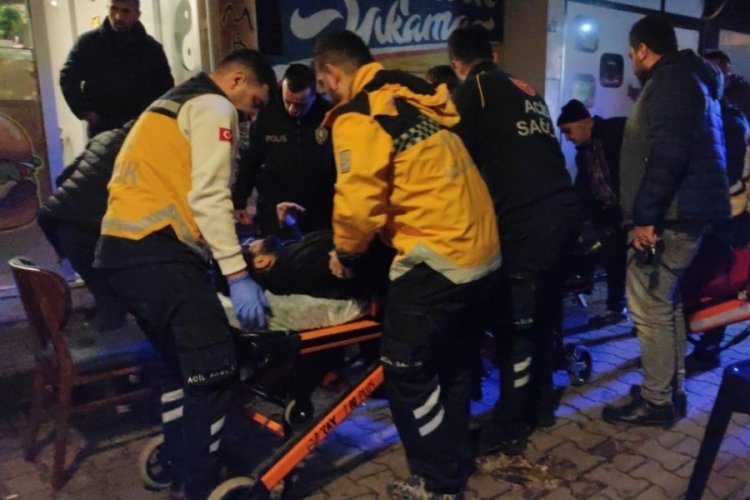 Kocaeli'de eğlence mekanına kurşun yağdırdı: 2 yaralı