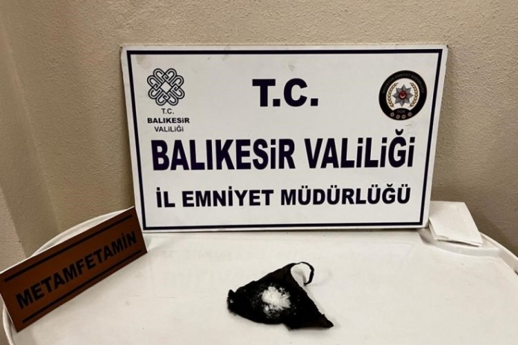 Balıkesir'de operasyonda 3 ş&uuml;pheli yakalandı