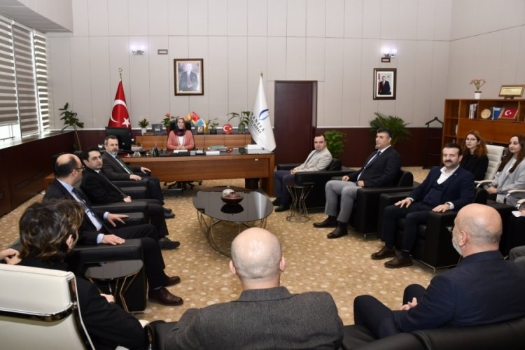 Depremzedelere Manisa BBSK ve Tofaş'tan destek