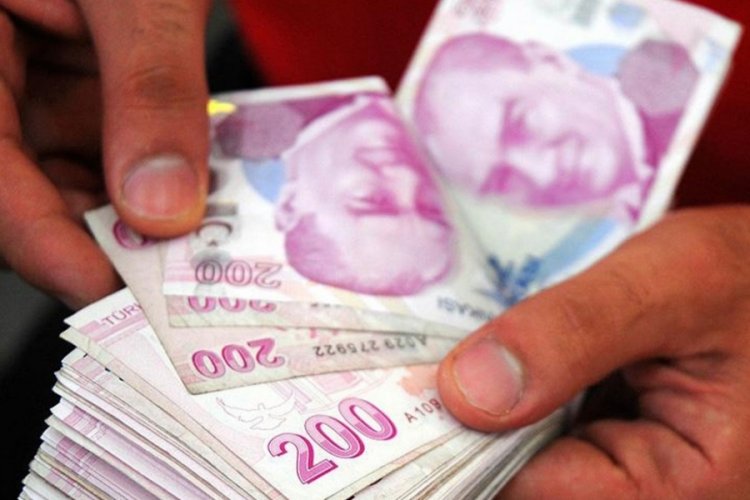 Kritik 'zam' toplantısı! T&Uuml;RK-İŞ'ten kamu iş&ccedil;isine refah payı talebi