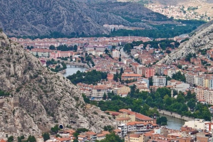Amasya'da sis etkili oldu