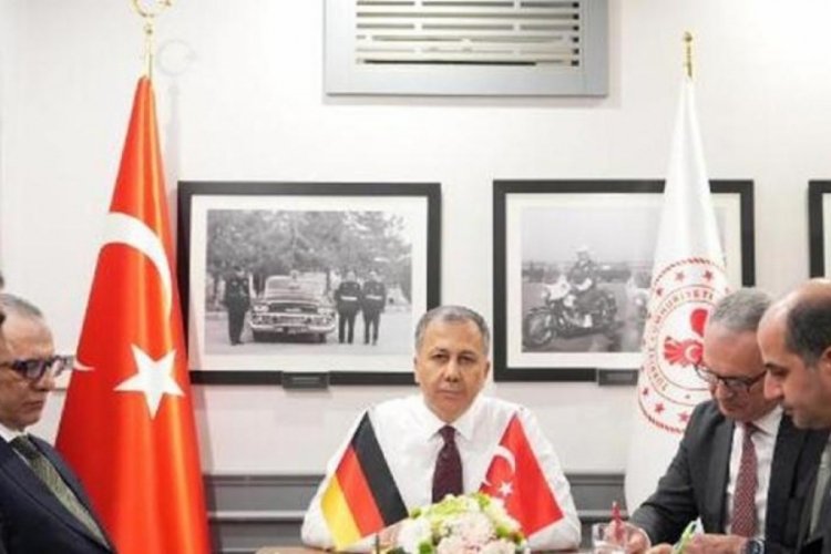 Bakan Yerlikaya, Alman mevkidaşıyla g&ouml;r&uuml;şt&uuml;