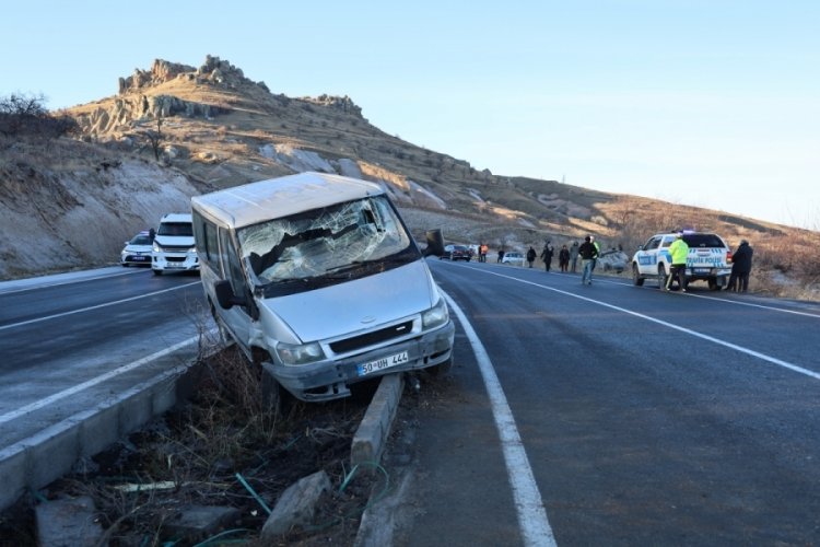Yol buzlandı, kazalar art arda geldi