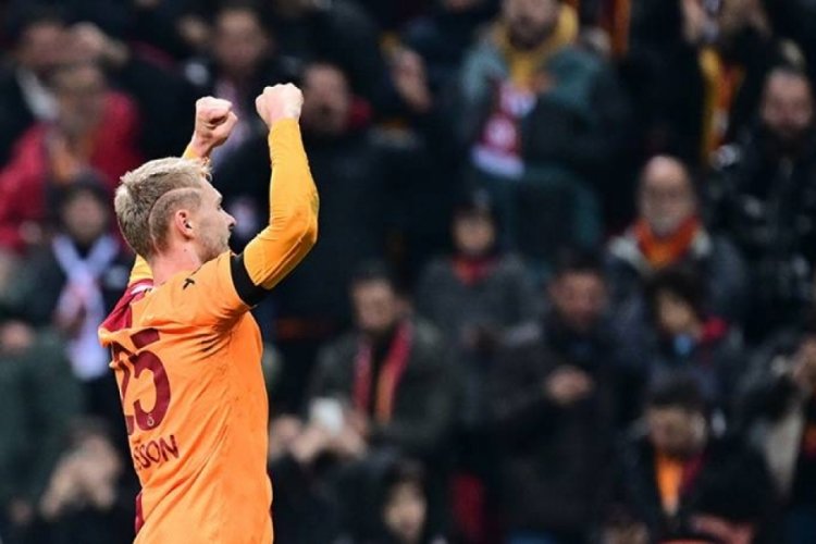 Napoli, Victor Nelsson'u transfer etmek i&ccedil;in Galatasaray'ın kapısını &ccedil;aldı