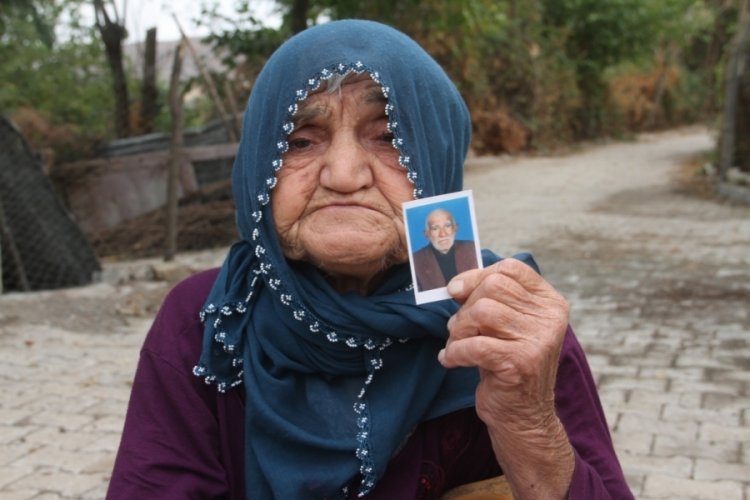 Elazığ'da yaşlı adam adeta sırra kadem bastı: 8 yıldır haber alınamıyor