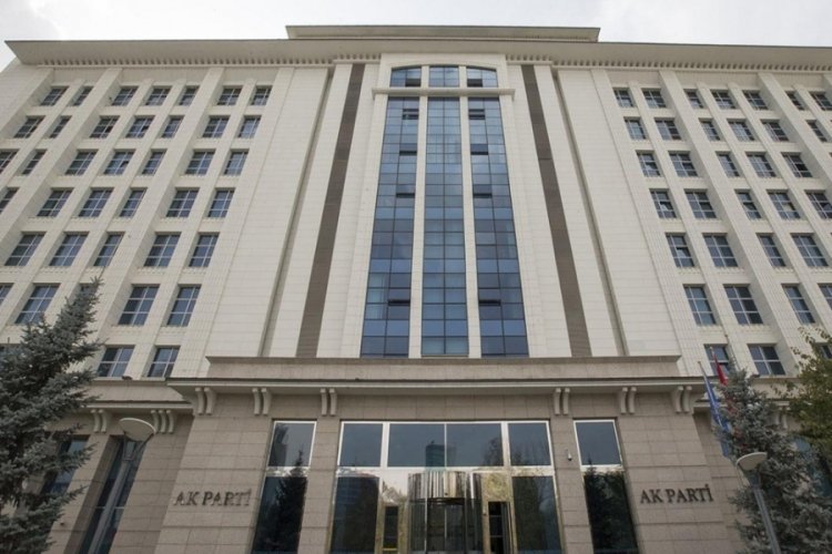 AK Parti'nin 48 ildeki adayları belli oldu!