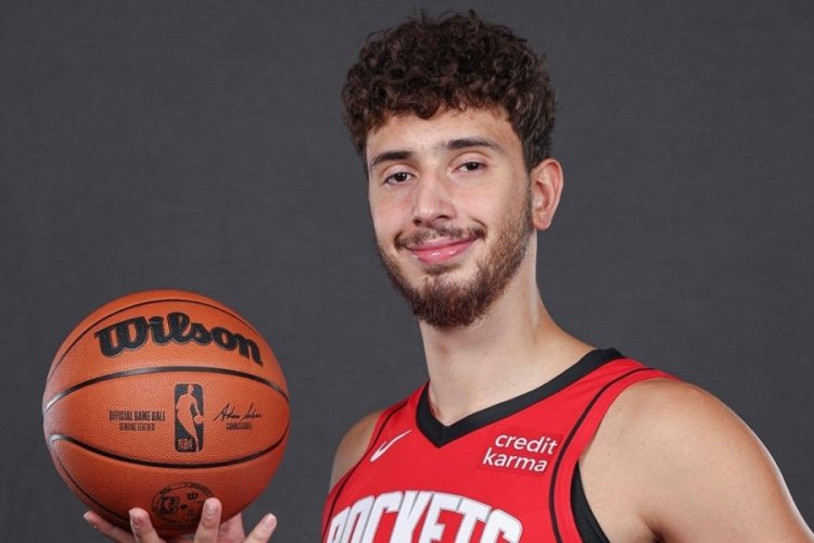 Alperen'den Knicks ma&ccedil;ında double double performans