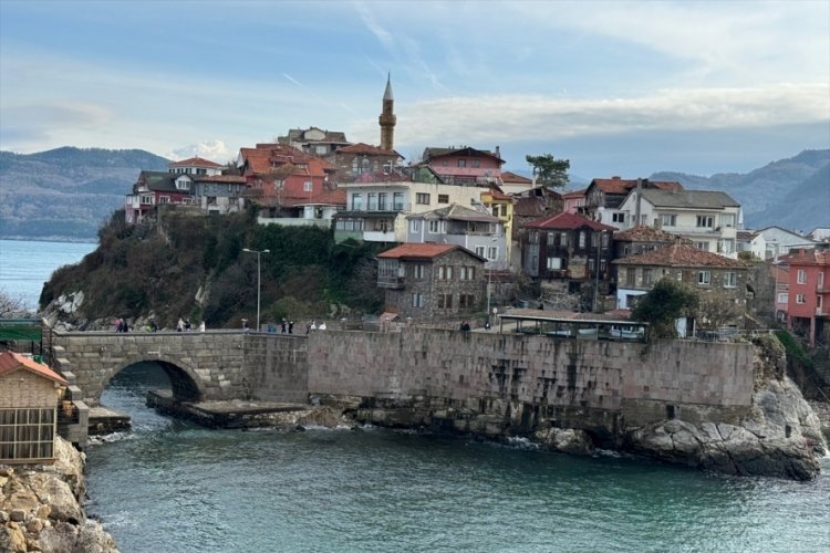 Amasra ziyaret&ccedil;i sayısını 3,5 kat artırdı