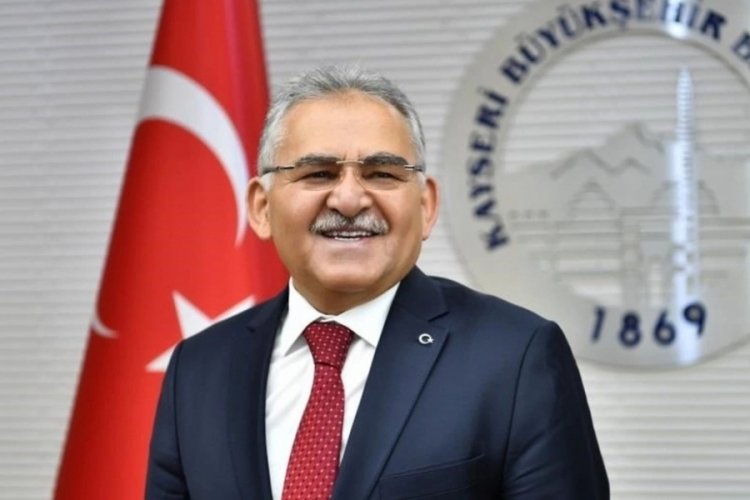 Kayseri B&uuml;y&uuml;kşehir Belediye Başkan Adayı Memduh B&uuml;y&uuml;kkılı&ccedil; kimdir?