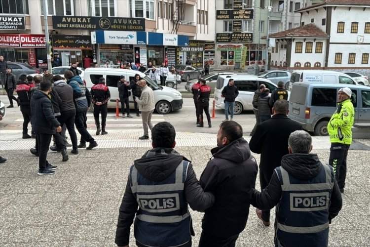 Ankara'da 190 bin dolarlık hırsızlık! 3 kişi tutuklandı