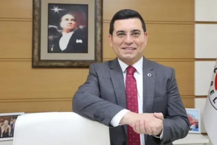Hakan T&uuml;t&uuml;nc&uuml; kimdir? Hakan T&uuml;t&uuml;nc&uuml; nerelidir?