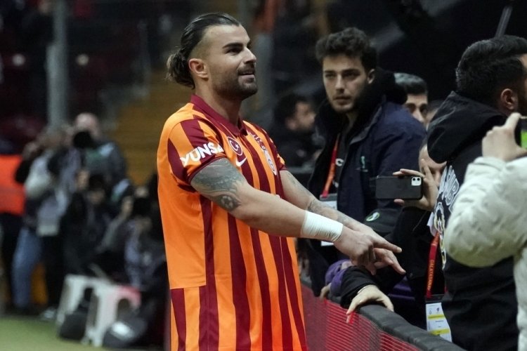 Abd&uuml;lkerim Bardakcı'dan 5. gol