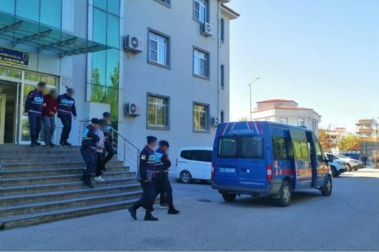 Gaziantep'te 2 vatandaşı dolandıran 4 şahıs yakalandı
