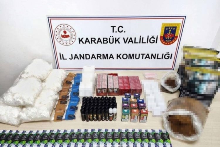 Karab&uuml;k'te elektronik sigara operasyonu