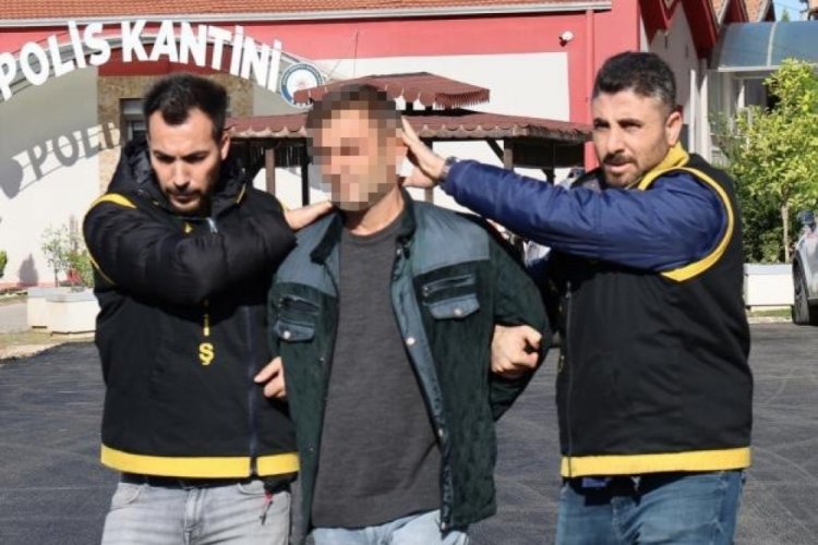 Adana'da oğlu tarafından vurulan kadın 54 g&uuml;nl&uuml;k yaşam savaşını kaybetti
