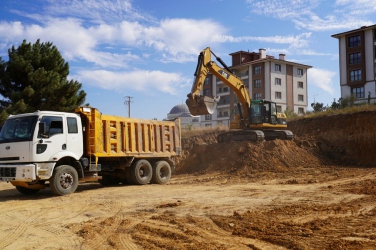 Bursa Orhangazi'de inşaat sekt&ouml;r&uuml; 2023 yılında da zirvede!