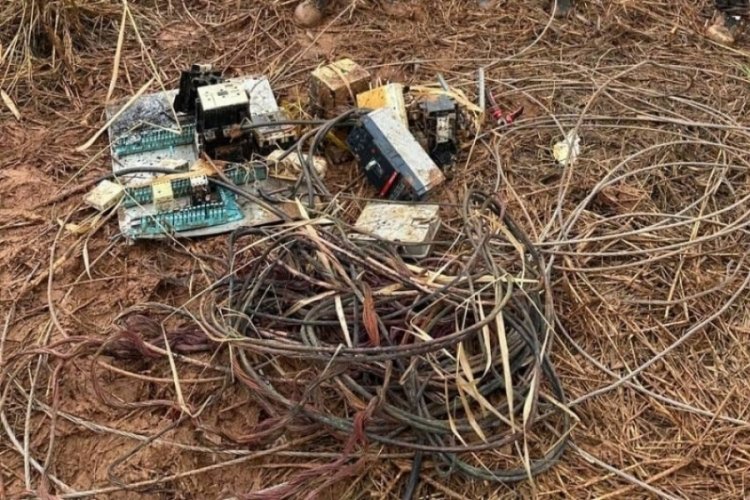 Gaziantep'te trafodan elektrik kablolarını &ccedil;alan 3 şahıs su&ccedil;&uuml;st&uuml; yakalandı