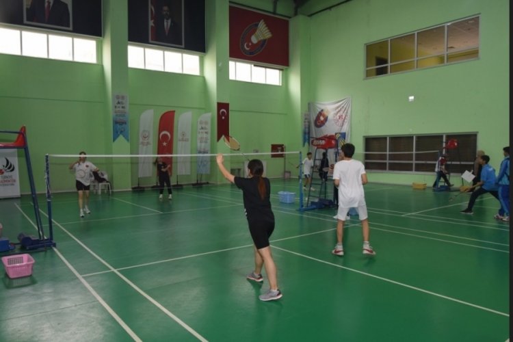 Badminton'da S&uuml;per Lig ve 1. Lig Terfi M&uuml;sabakaları zamanı