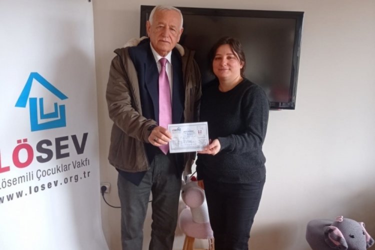 Bursa'da Nil&uuml;ferli muhtarlardan anlamlı bağış