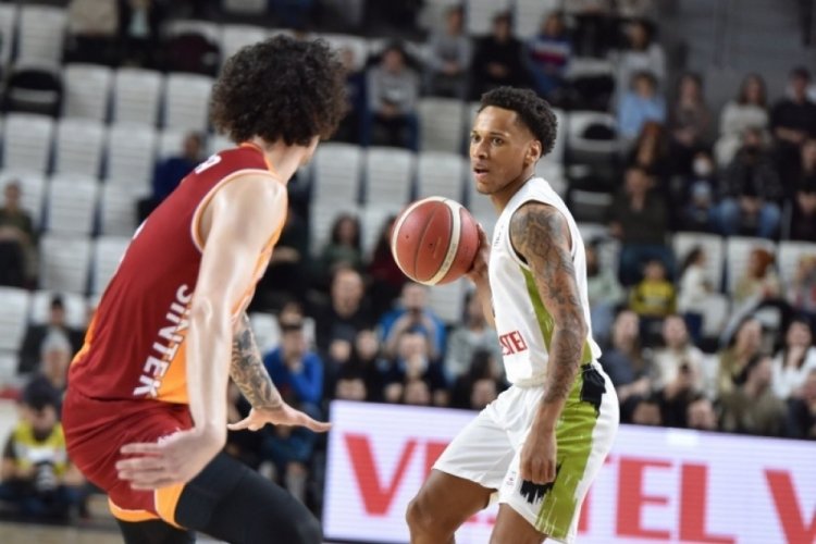 Galatasaray deplasmanda Manisa B&uuml;y&uuml;kşehir Belediyespor'u mağlup etti